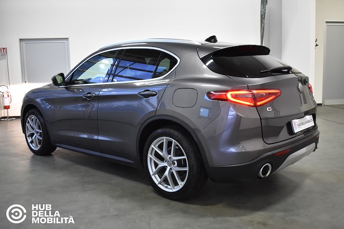 ALFA ROMEO Stelvio 2.2 Turbodiesel 210 CV AT8 Q4 Executive